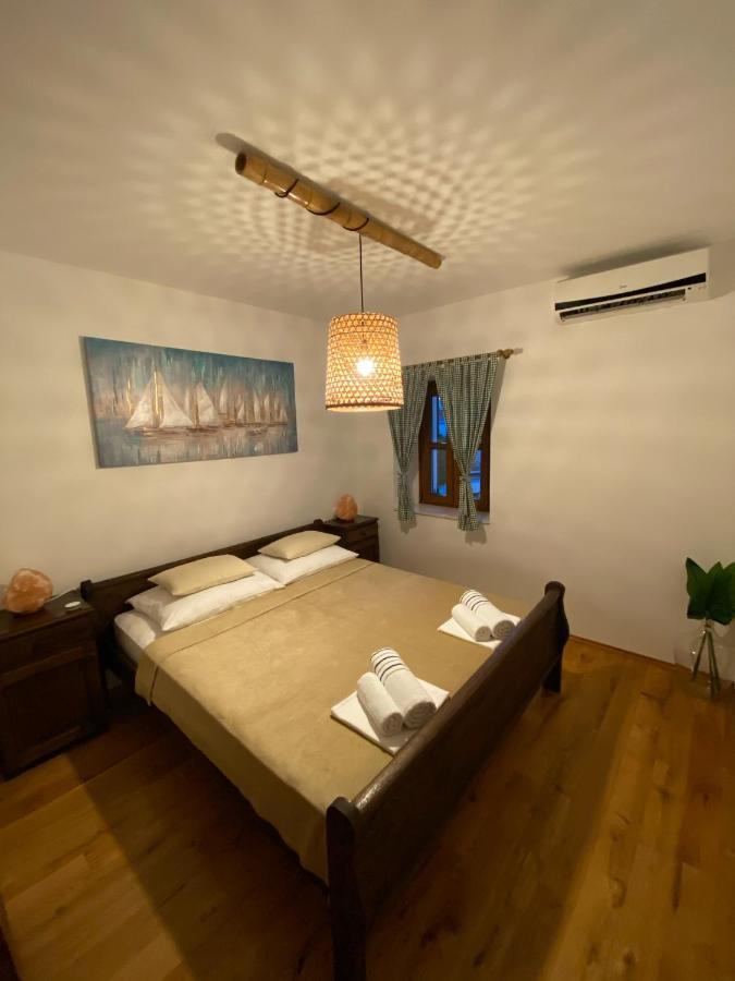 Villa St Charles Trogir Exteriör bild