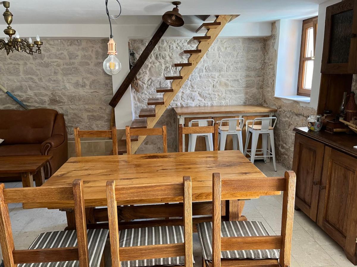 Villa St Charles Trogir Exteriör bild